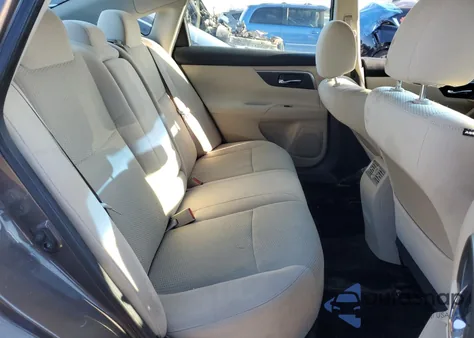 2015 Nissan Altima 2.5 from USA, damaged, VIN 1N4AL3AP4FC112029